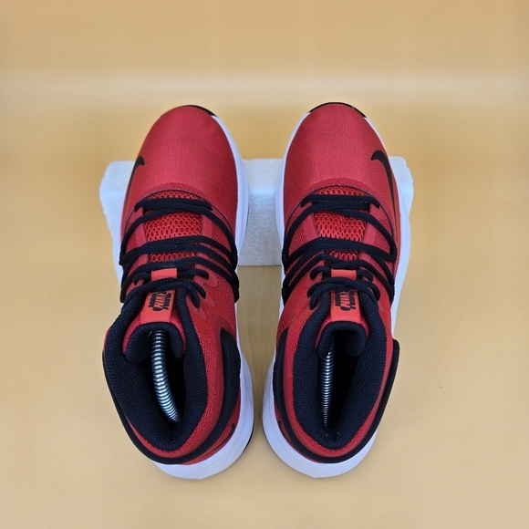 Nike Air Versitile 4 Actual Combat Red AT1199-600 Men\'s Shoes Size 9.5 main image 4